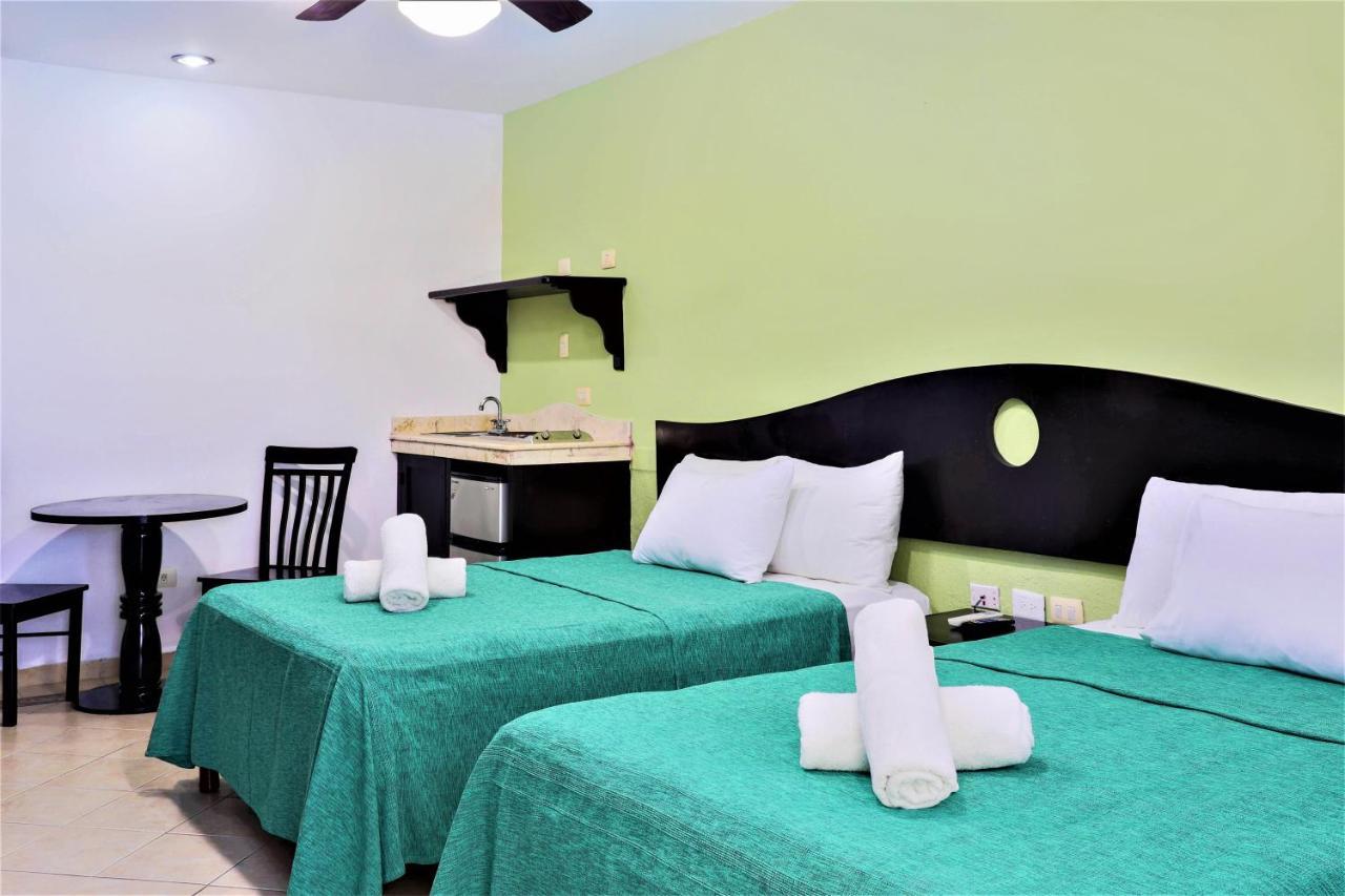 Hotel Colonial Playa Del Carmen Dış mekan fotoğraf