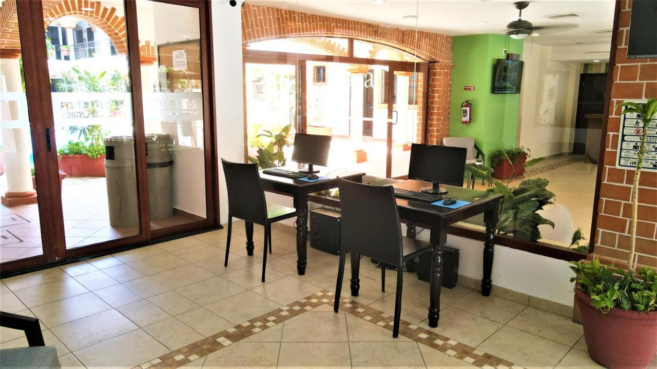 Hotel Colonial Playa Del Carmen Dış mekan fotoğraf