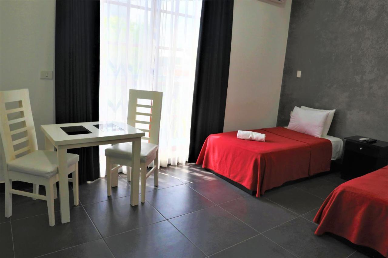 Hotel Colonial Playa Del Carmen Dış mekan fotoğraf