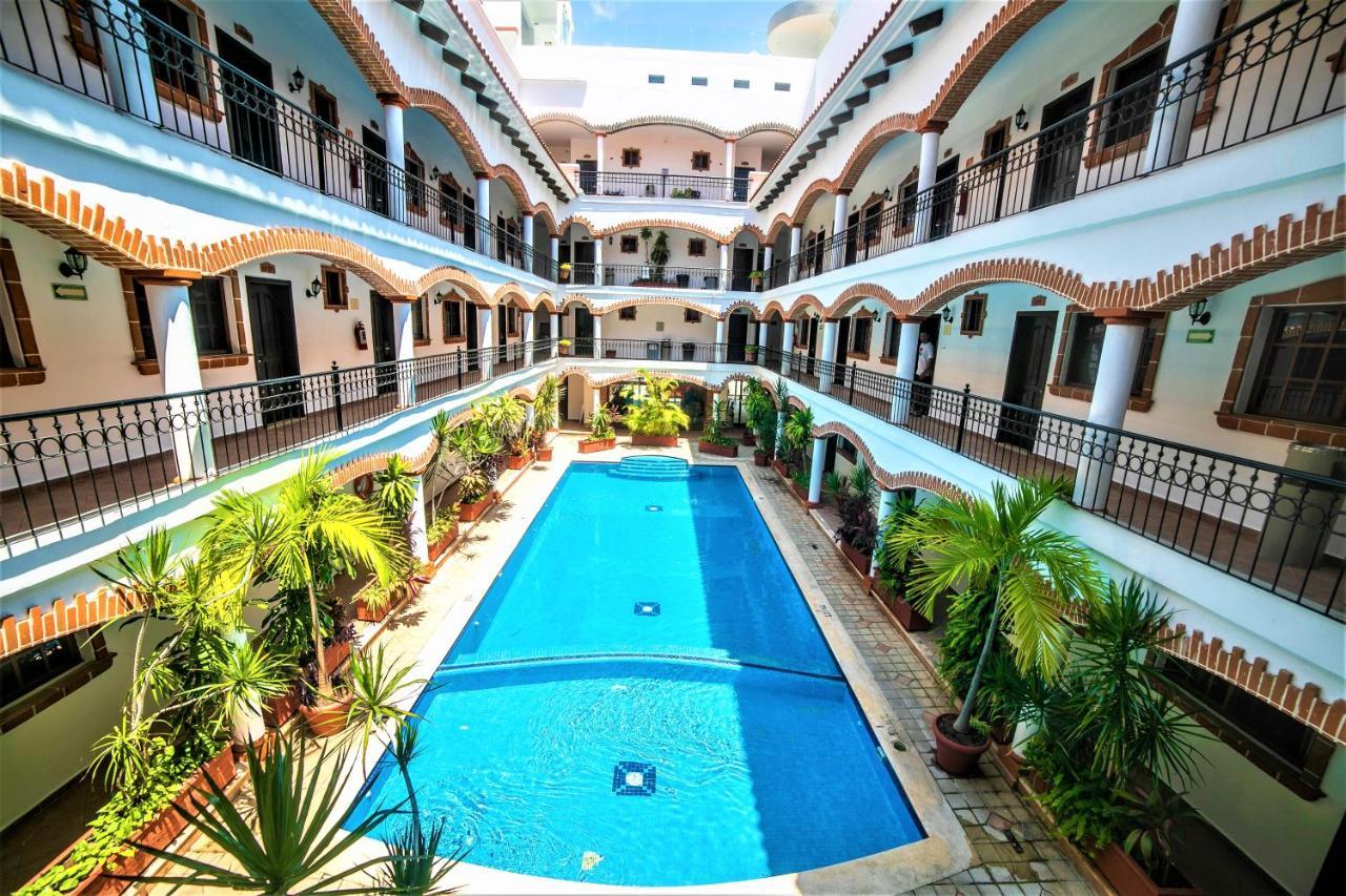 Hotel Colonial Playa Del Carmen Dış mekan fotoğraf