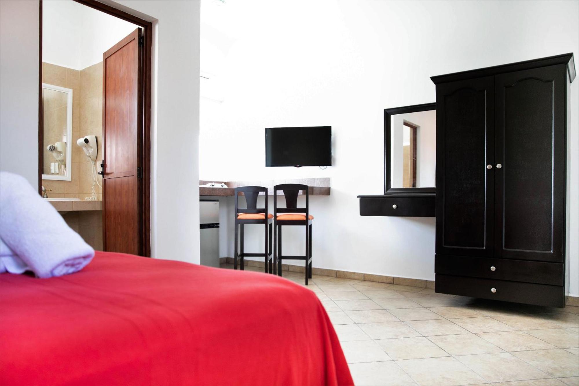 Hotel Colonial Playa Del Carmen Dış mekan fotoğraf